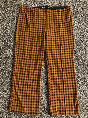 Cropped flair plaid Pants in Mustard & Burgundy